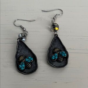 NWOT Handmade Teardrop Earrings with Turquoise Bee